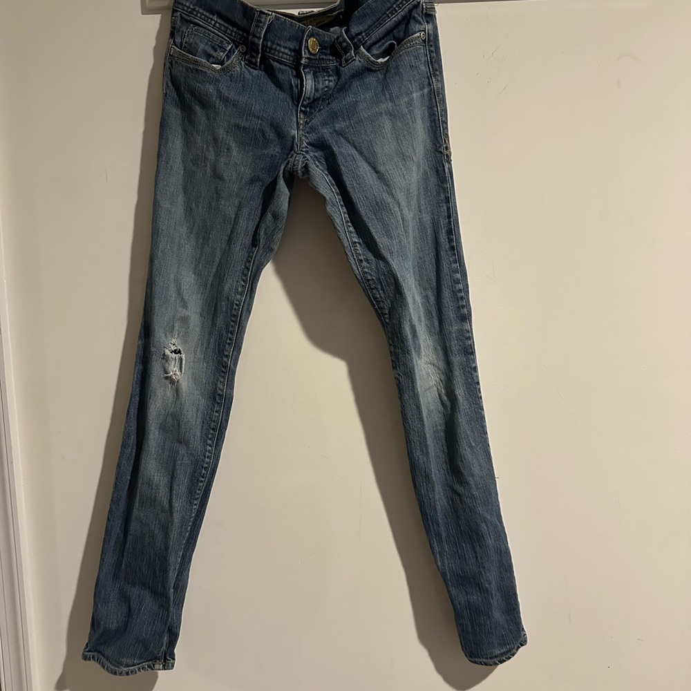 Y2K Old Navy Women's Straight Leg Jeans - Distressed Blue